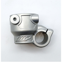 WP Axle Clamp Right XPLOR
